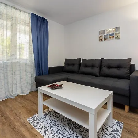 Ciro Apartment